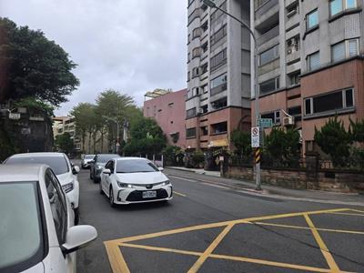 台北內湖法拍大樓-4