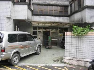 新北汐止法拍大樓-6