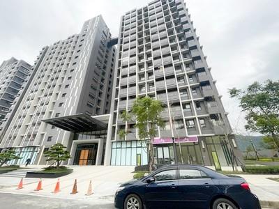 桃園龍潭大樓法拍-1