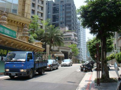 台北內湖法拍大樓-6