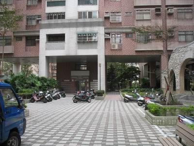 桃園中壢拍賣大樓-0