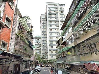 新莊法拍大樓-4