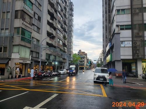 台北法拍大樓-0