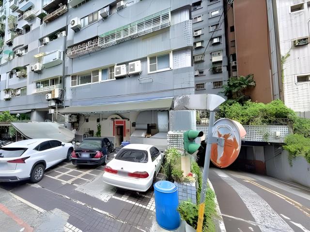 台北松山大樓法拍-10