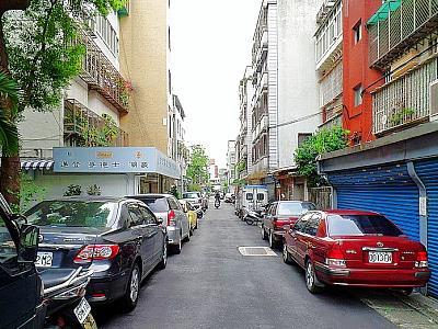 台北松山公寓法拍-1