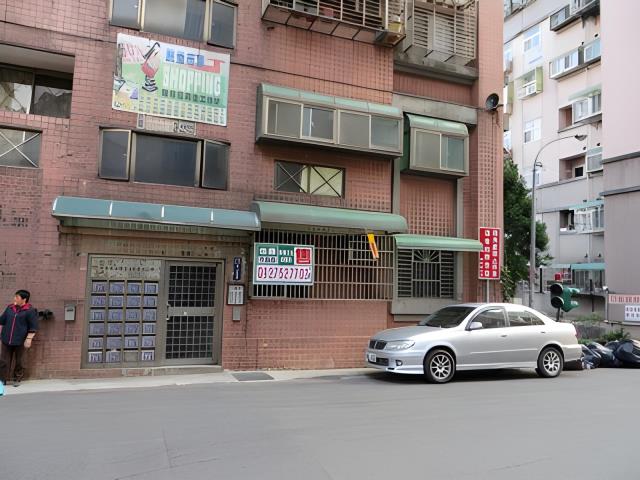 桃園楊梅法拍大樓-2