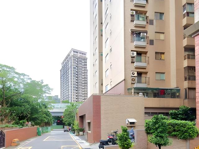 新北淡水法拍大樓-4