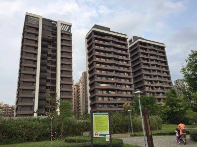 新北拍賣新市鎮兒童公園-0