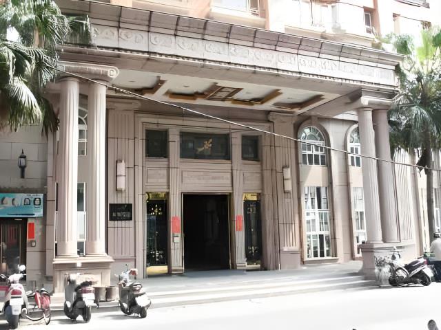 新北板橋拍賣大樓-1