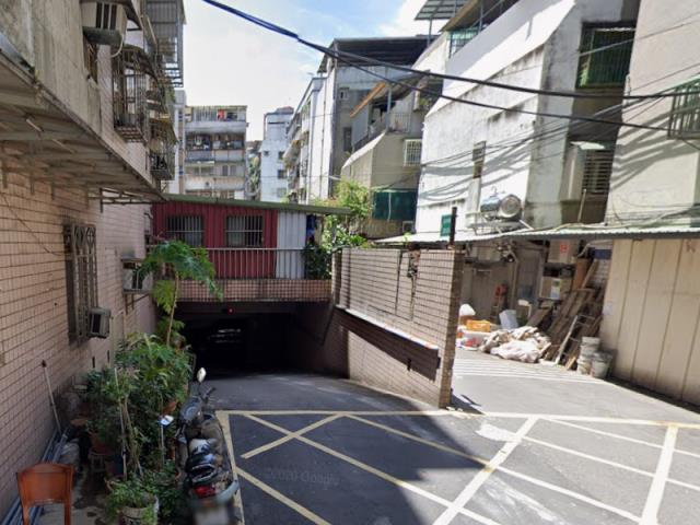 新北新莊法拍大樓-6