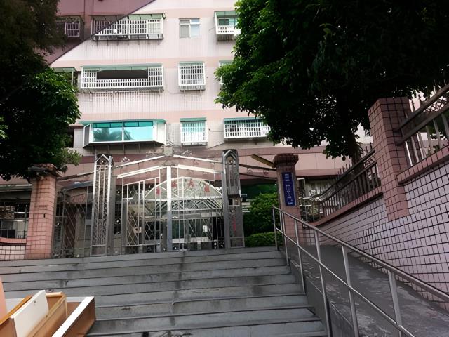 桃園龜山法拍大樓-0