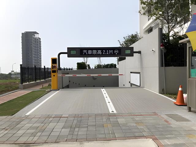 淡水拍賣大樓-5