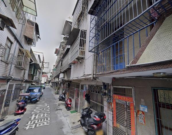 桃園平鎮拍賣透天-2
