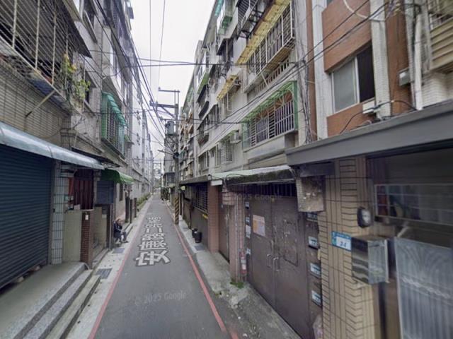 新北新店公寓拍賣-3