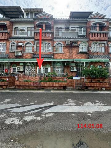 中壢法拍透天-1