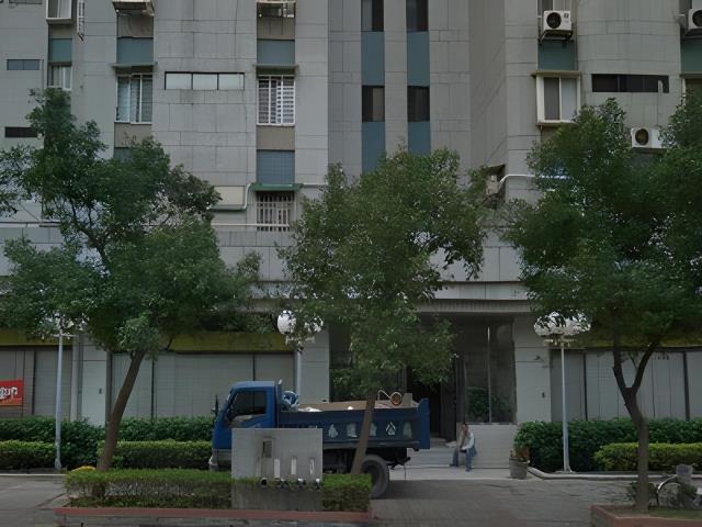 台北松山法拍大樓-1