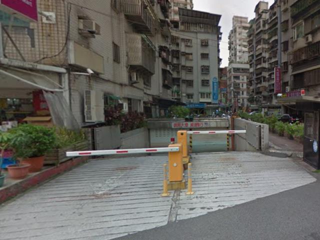 新北新莊大樓法拍-0