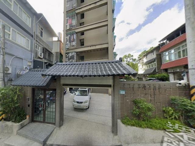 新北深坑法拍大樓-7