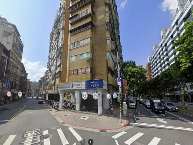 台北信義區拍賣大樓-0