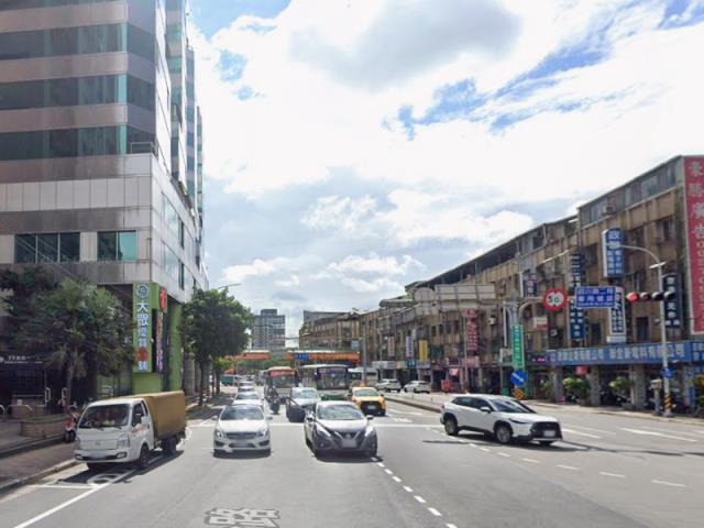 新北板橋大樓法拍-5