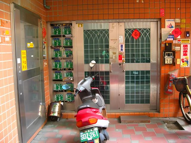 桃園桃園區大樓拍賣-1