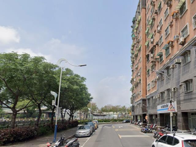 新北蘆洲法拍大樓-6