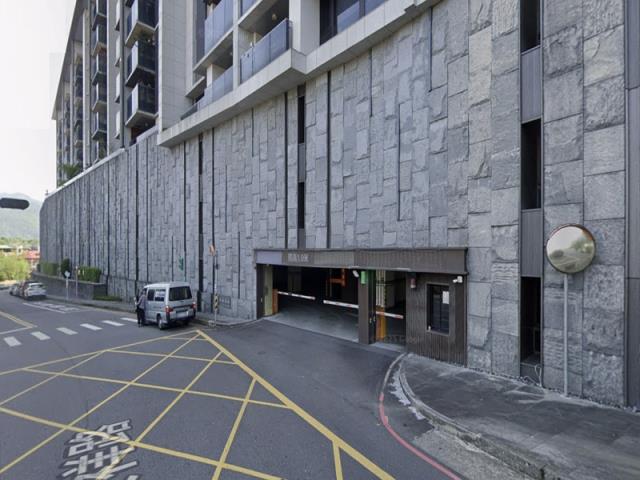 新北新店大樓法拍-2