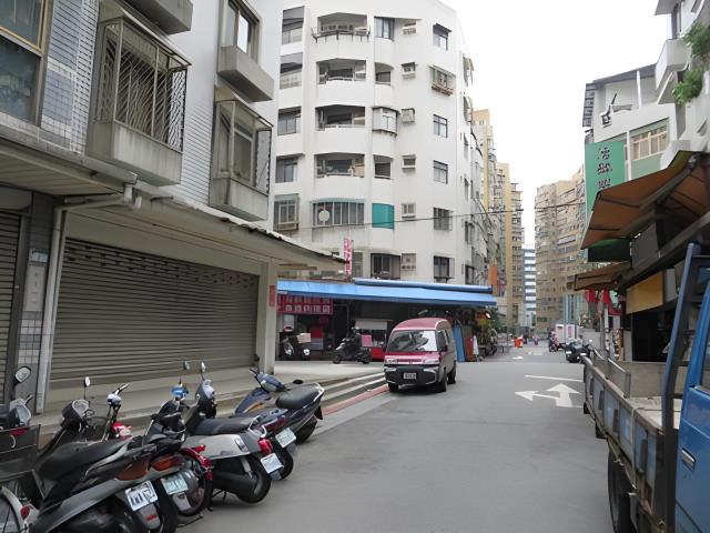 台北信義區法拍店面-6