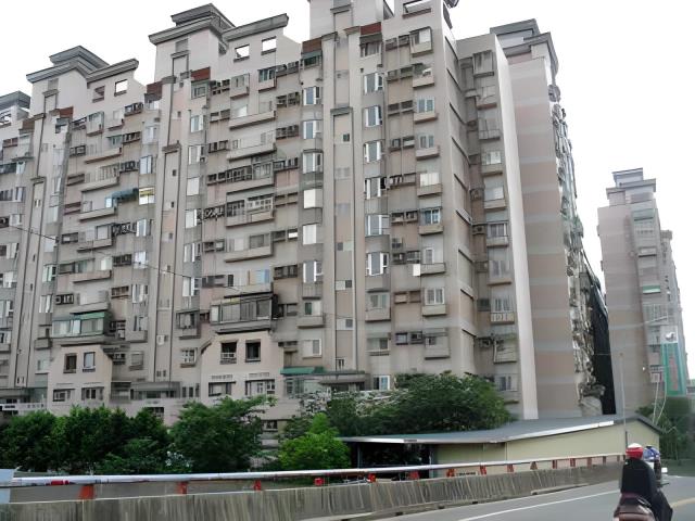桃園法拍大樓-2