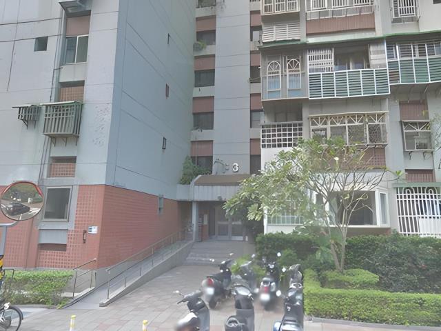 台北內湖法拍大樓-7