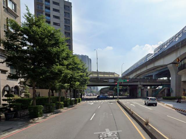 新北三重大樓拍賣-7